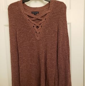 American Eagle Small sweater with flared sleeves